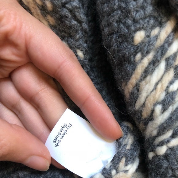 J.Crew wool cashmere snowflake turtleneck sweater - Picture 5 of 6